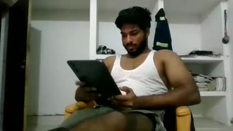 Snapshot of hothunkman352176 chatting on June 28, 2026, 6:03 pm hothunkman352176 online show from June 28, 2026, 6:03 pm