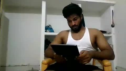 Snapshot of hothunkman352176 chatting on June 30, 2026, 7:04 pm hothunkman352176 online show from June 30, 2026, 7:04 pm