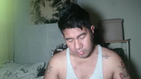 Snapshot of hothunkybear23 chatting on October 18, 2025, 2:14 am Khel online show from October 18, 2025, 2:14 am