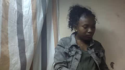 veronique online show from September 14, 2025, 12:48 pm