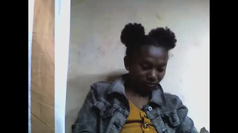 veronique online show from October 8, 2025, 7:11 pm