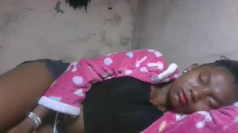 veronique online show from October 22, 2025, 6:40 pm