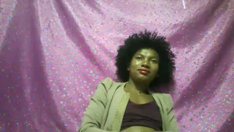 veronique online show from October 31, 2025, 2:45 am