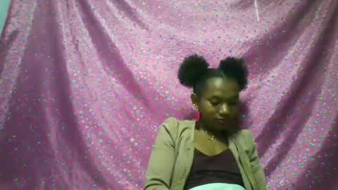 veronique online show from November 1, 2025, 3:08 am