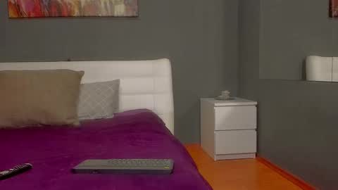 Snapshot of hotjennyfer4u chatting on February 20, 2025, 6:46 pm Jennyfer online show from February 20, 2025, 6:46 pm