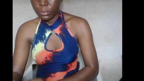 hotjessie0 online show from November 3, 2025, 5:42 am