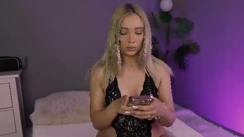 Snapshot of hotjessxx chatting on June 12, 2026, 5:39 am Maria online show from June 12, 2026, 5:39 am