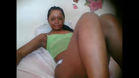 LOYCE online show from October 10, 2025, 9:41 am