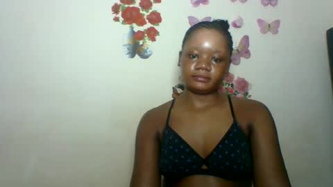 Snapshot of hotjeylee chatting on July 19, 2026, 10:46 pm LOYCE online show from July 19, 2026, 10:46 pm