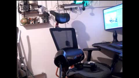 hotkinkytat online show from December 14, 2024, 3:04 pm