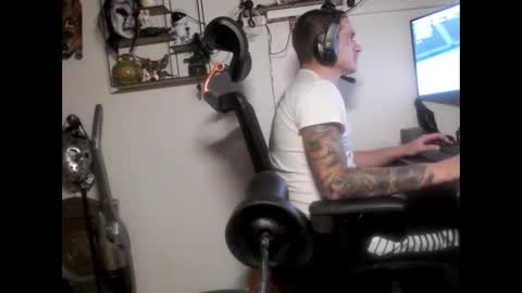 hotkinkytat online show from February 18, 2025, 1:43 am