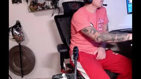 hotkinkytat online show from January 7, 2026, 11:23 am