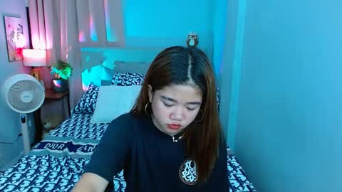 Layla online show from January 21, 2025, 12:18 pm