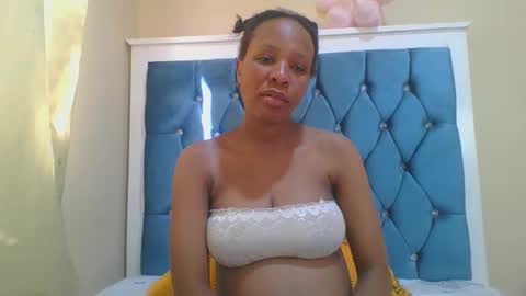 hotlove255 online show from November 24, 2025, 6:02 am