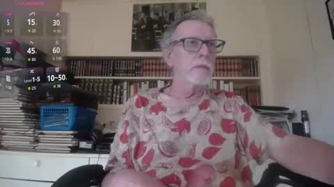 hotlux_54 online show from May 27, 2026, 8:00 am