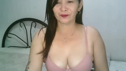 Snapshot of hotmamajen4u chatting on November 16, 2025, 2:50 am hotmamajen4u online show from November 16, 2025, 2:50 am