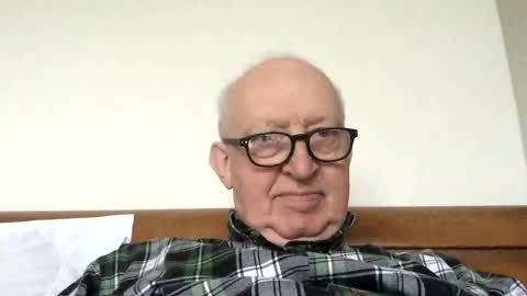 Snapshot of hotmuff99 chatting on February 12, 2025, 4:33 pm hotmuff99 online show from February 12, 2025, 4:33 pm