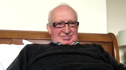 Snapshot of hotmuff99 chatting on October 14, 2025, 2:40 pm hotmuff99 online show from October 14, 2025, 2:40 pm