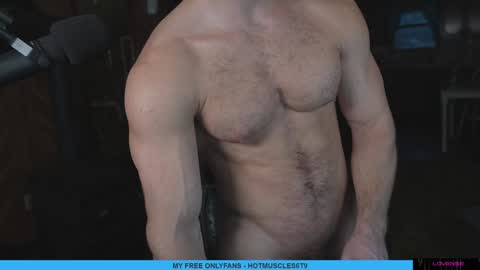 Snapshot of hotmuscles6t9 chatting on February 7, 2025, 11:45 pm hotmuscles6t9 online show from February 7, 2025, 11:45 pm