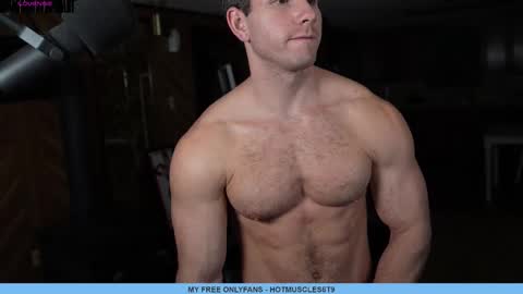 Snapshot of hotmuscles6t9 chatting on February 9, 2025, 5:08 am hotmuscles6t9 online show from February 9, 2025, 5:08 am
