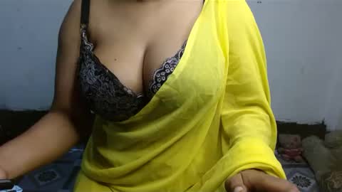 Snapshot of hotmuskan21 chatting on January 22, 2025, 5:38 pm Muskan online show from January 22, 2025, 5:38 pm