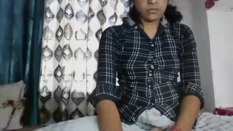 Snapshot of hotnsweetindian chatting on December 11, 2024, 7:31 am lola online show from December 11, 2024, 7:31 am