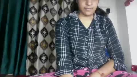 Snapshot of hotnsweetindian chatting on December 25, 2024, 1:30 pm lola online show from December 25, 2024, 1:30 pm