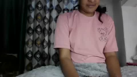 Snapshot of hotnsweetindian chatting on February 20, 2025, 11:53 am lola online show from February 20, 2025, 11:53 am