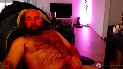 Hotokkar online show from December 14, 2025, 11:15 am