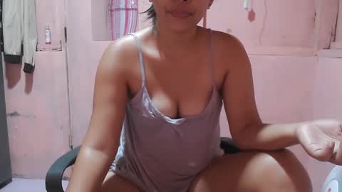 Snapshot of hotpink4u04 chatting on February 3, 2025, 2:58 am hotpink4u04 online show from February 3, 2025, 2:58 am