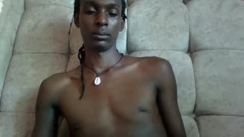 Snapshot of hotshadowx chatting on April 14, 2026, 9:04 am hotshadowx online show from April 14, 2026, 9:04 am