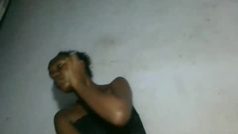 Snapshot of hotskinny98 chatting on February 28, 2026, 8:32 pm hotskinny98 online show from February 28, 2026, 8:32 pm