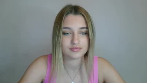 Snapshot of hotstellax chatting on October 23, 2025, 7:12 pm Stella online show from October 23, 2025, 7:12 pm