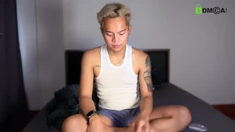 Snapshot of hotstuffph chatting on April 7, 2026, 12:00 am C A R L I T O online show from April 7, 2026, 12:00 am