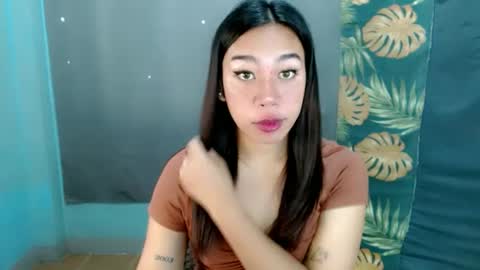 Snapshot of hott_cumforyou chatting on February 18, 2025, 1:54 am jelaigrande  online show from February 18, 2025, 1:54 am