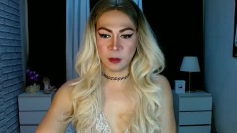 Alex Summer online show from December 18, 2024, 6:10 am