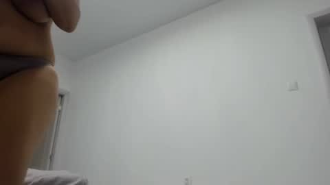 hottalicia2 online show from May 19, 2026, 1:28 pm