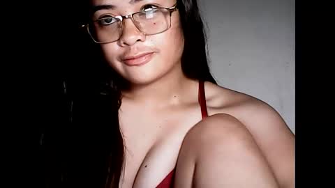 Leen online show from November 22, 2025, 10:20 pm