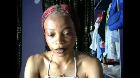 Snapshot of hottie_baddie14 chatting on November 15, 2025, 10:04 pm hottie baddie14 online show from November 15, 2025, 10:04 pm