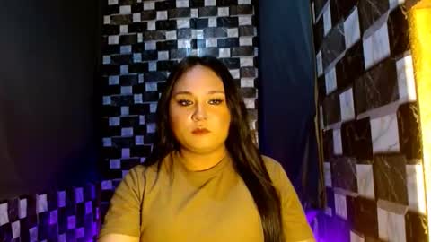 hottie_uzeah21 online show from June 1, 2026, 10:50 am