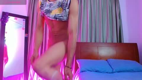 stiven online show from February 11, 2025, 12:38 am