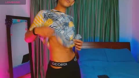 stiven online show from March 4, 2025, 10:24 am