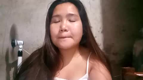 hottiecum27 online show from March 16, 2026, 7:29 pm