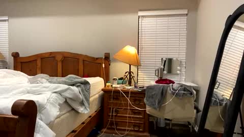 hottiewithabody101 online show from November 10, 2025, 5:56 pm