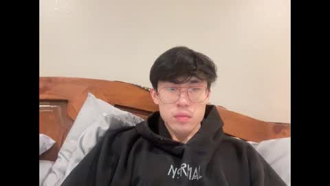 hottiewithabody101 online show from November 27, 2025, 7:21 am