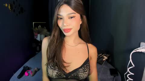 Snapshot of hotty_jane chatting on May 25, 2026, 6:03 pm Hi i am Jane half vietnamese and half pinay and would like to meet good person here XOXO online show from May 25, 2026, 6:03 pm