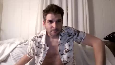 hottyaaron online show from March 25, 2026, 1:22 am