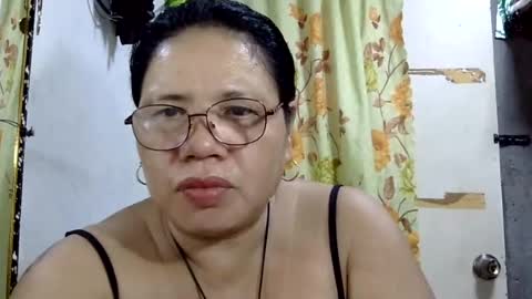 hottycrissy4u online show from June 20, 2026, 9:17 pm