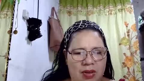 hottycrissy4u online show from July 6, 2026, 11:51 am