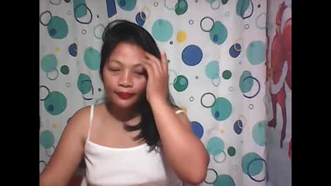 hottyelle1 online show from March 18, 2026, 4:10 pm